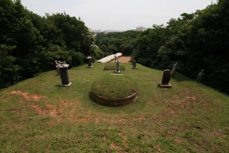 초당묘역전경.JPG