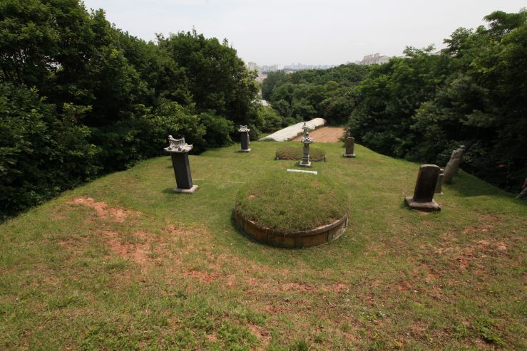 초당묘전경1.JPG